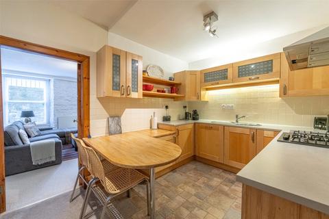 35a St. Patrick Square, EH8 9EU