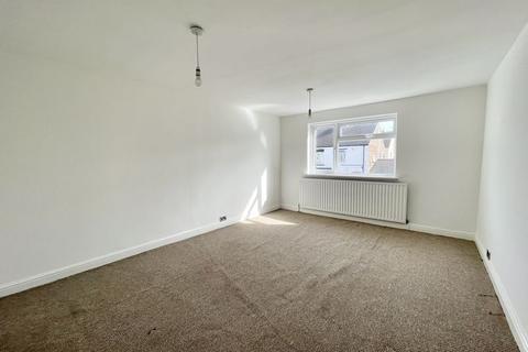 2 bedroom end of terrace house for sale, GRIMSBY ROAD, CLEETHORPES