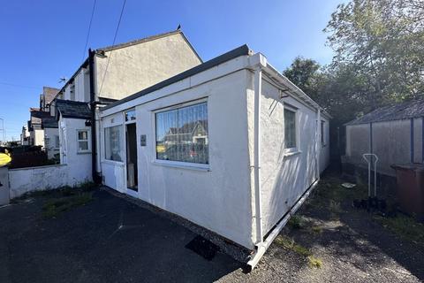 2 bedroom terraced house for sale - Carmel, Nr Caernarfon, Gwynedd- By Online Auction Provisional bidding closing 14/12/23 Subject to Online Auction...