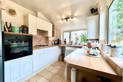 2 bedroom semi-detached house for sale, Oxford Road, Calne SN11