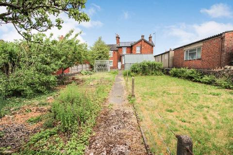 156 Ashbourne Road, Leek, ST13 5BJ