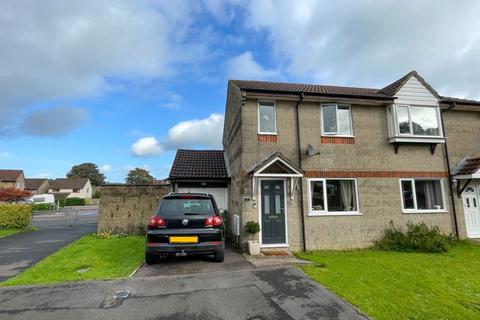 37 Hyatt Place, Shepton Mallet, BA4 5XY