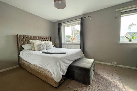 37 Hyatt Place, Shepton Mallet, BA4 5XY