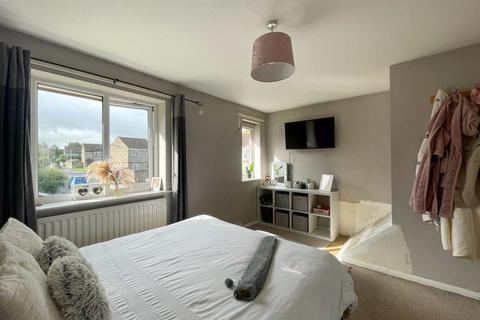 37 Hyatt Place, Shepton Mallet, BA4 5XY