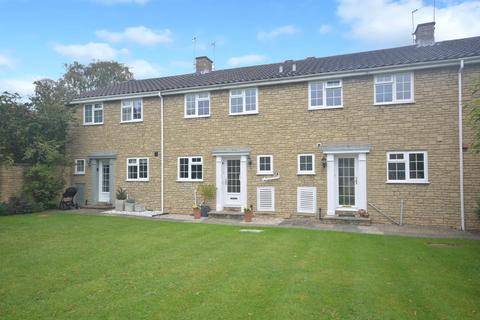 3 bedroom mews to rent, Boston Mews, Boston Spa, Wetherby, LS23 6JE