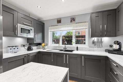 12 The Lovells, Emneth, Wisbech, PE14 8DW