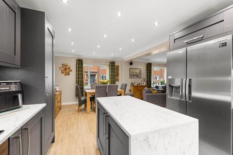12 The Lovells, Emneth, Wisbech, PE14 8DW