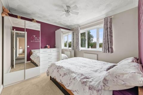 12 The Lovells, Emneth, Wisbech, PE14 8DW