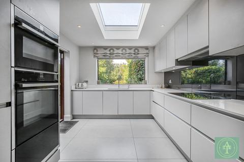 undefined, The Ridgeway, Southgate, London, N14