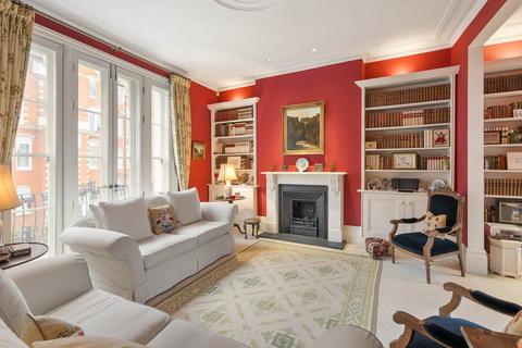 3 bedroom terraced house for sale, Gloucester Walk, Kensington, London