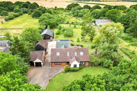 Oakwood Blind Lane, Billericay, CM12 9SN