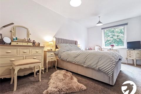 22 Maplehurst Close, Dartford, DA2 7WX