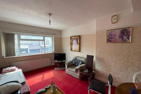 2 bedroom maisonette for sale, Streatfield Road, Kenton, Harrow, HA3