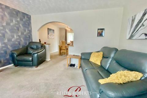 3 bedroom semi-detached house for sale - Brynhyfryd, Johnstown, Wrexham