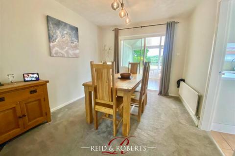 3 bedroom semi-detached house for sale - Brynhyfryd, Johnstown, Wrexham