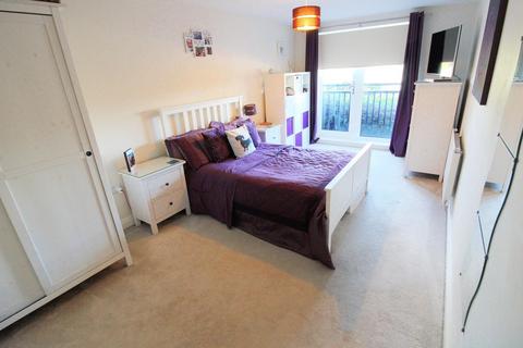 4 Tanners Close, Crayford, Dartford, DA1 4FF