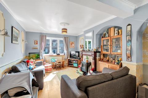 15 Detling Road, Bromley, BR1 4SH