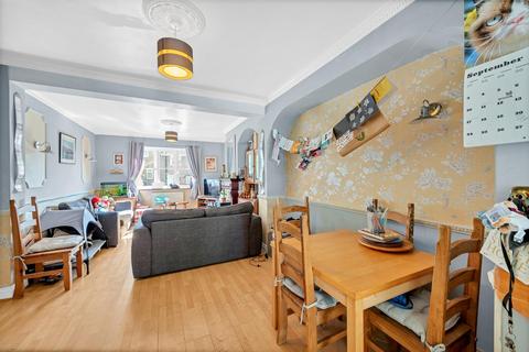 15 Detling Road, Bromley, BR1 4SH