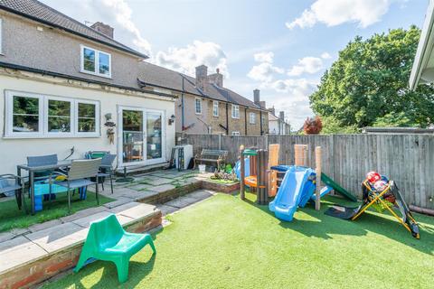 15 Detling Road, Bromley, BR1 4SH