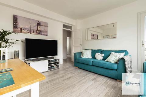 3 bedroom apartment to rent - Penrose Street, London