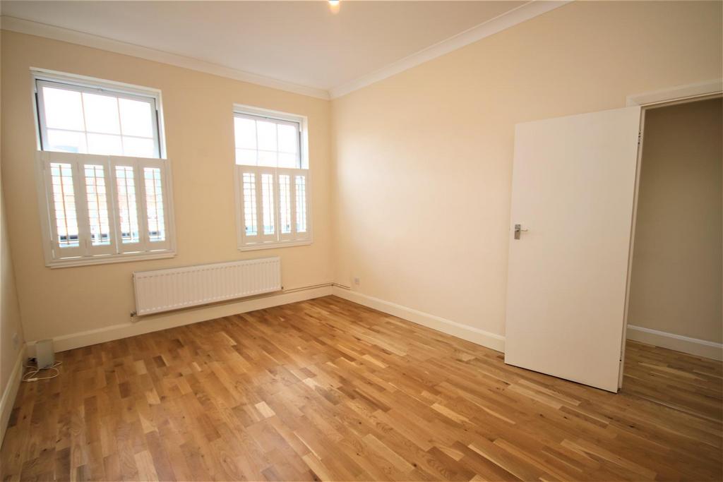 Reception room: