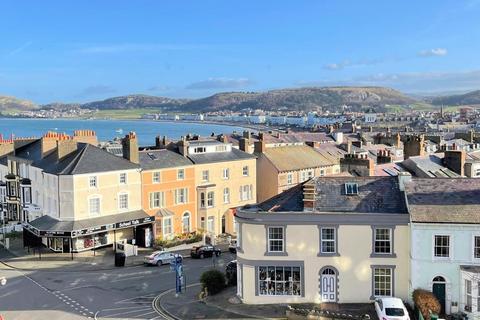 Guest house for sale, Church Walks, Llandudno