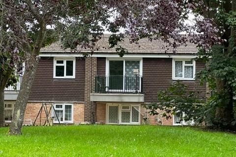 1 bedroom flat for sale, Overton Close, Aldershot