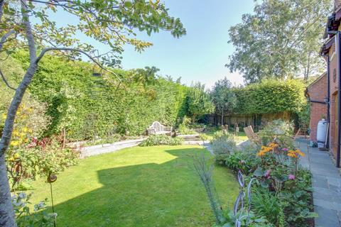 4 bedroom detached house for sale, Nans Garden, Newton Longville, Milton Keynes, MK17 0AY