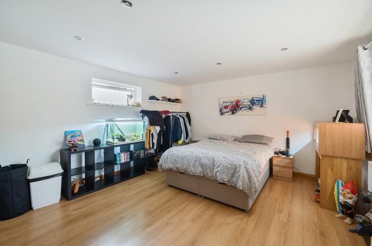 Bedroom  6/Reception Room