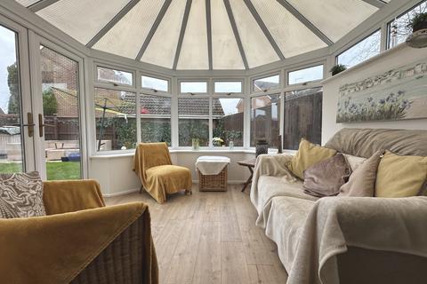 5 Grindal Drive, Grange Park, Swindon, SN5 6HD