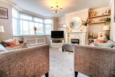 15 Deerhurst, Bristol, BS15 1XH