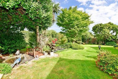 3 bedroom detached bungalow for sale, Grayswood Close, Sandown, Isle of Wight