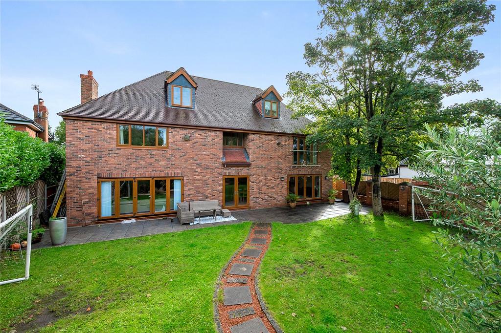 Town Green Lane, Aughton, West Lancashire, L39 6 bed detached house for