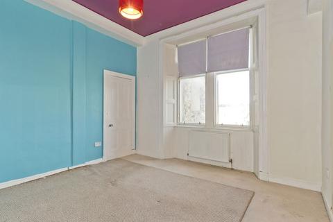 2 bedroom flat for sale, 33/3 Haddington Place, New Town, EH7 4AG
