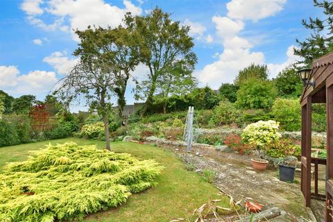 2 bedroom detached bungalow for sale - Burghfield Road, Istead Rise, Kent