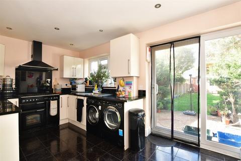 4 bedroom terraced house for sale, Chadwell Heath Lane, Chadwell Heath, Essex