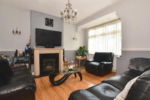 4 bedroom terraced house for sale, Chadwell Heath Lane, Chadwell Heath, Essex