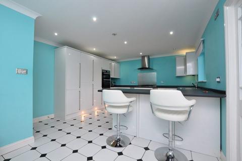 12a Birch Grove, Sleights, Whitby, YO22 5DE