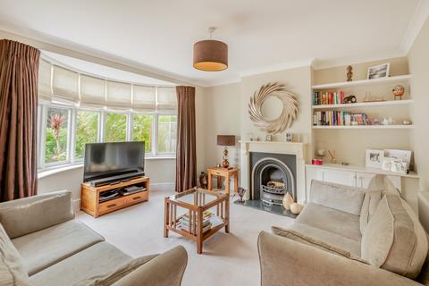 39 Brampton Road, St Albans, AL1 4PU