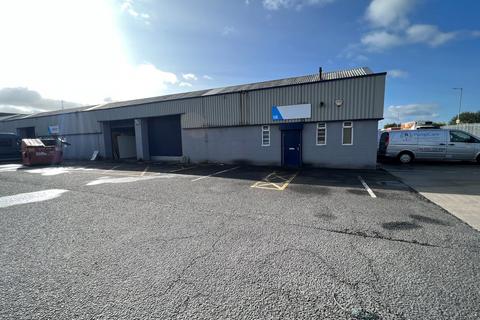 Industrial unit to rent, Arrow Trading Estate, Manchester M34