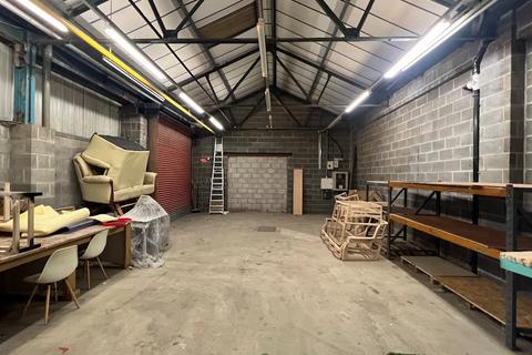 Industrial unit to rent, Arrow Trading Estate, Manchester M34