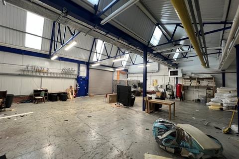 Industrial unit to rent, Arrow Trading Estate, Manchester M34