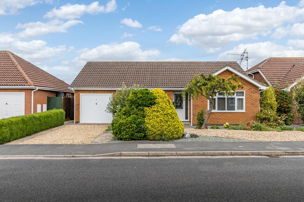 The Tilney, Whaplode, Spalding 2 bed detached bungalow for sale £245,000