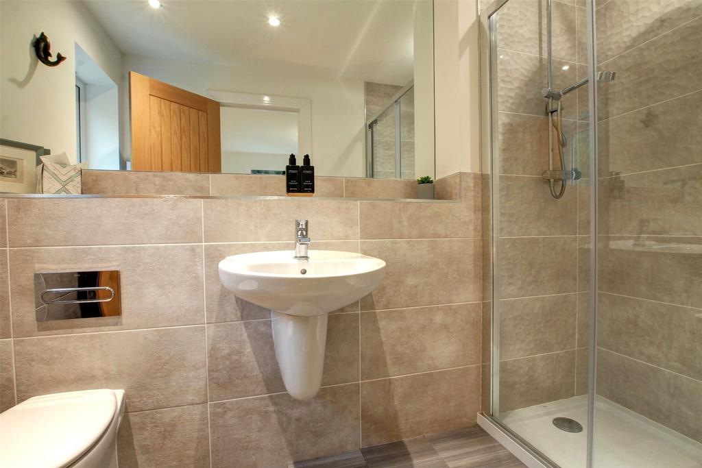 Ensuite