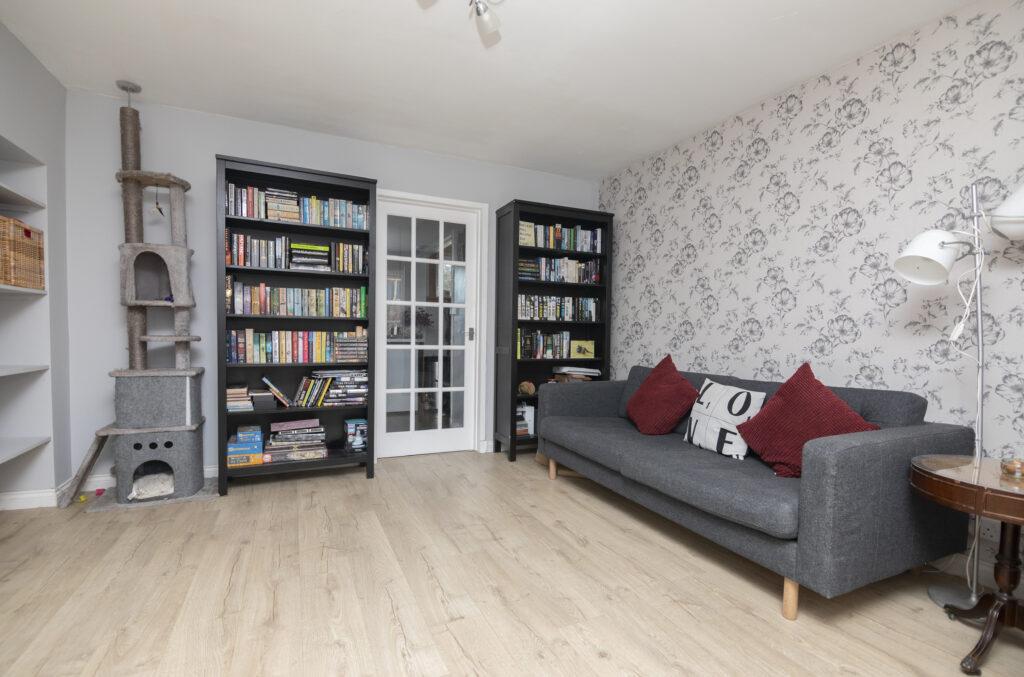 46 Dundas Avenue, South Queensferry, EH30 9QA 3 bed terraced house for sale £249,995
