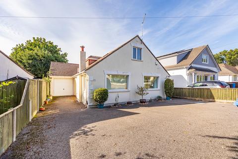 4 bedroom property for sale, Springfield Crescent, Poole BH14