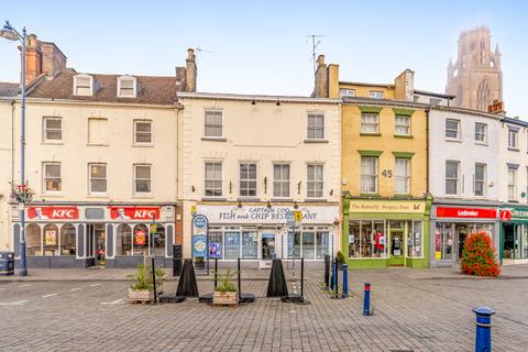 Mixed use for sale, Market Place, Boston PE21