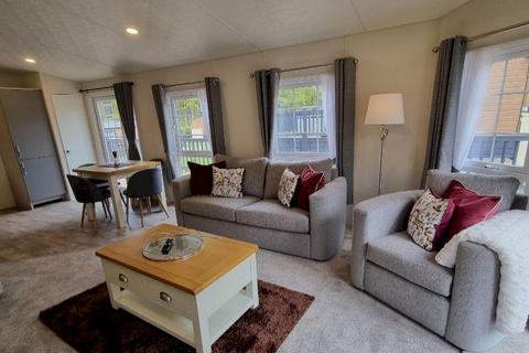 2 bedroom lodge for sale, Lodge 82, Gilfachrheda SA45