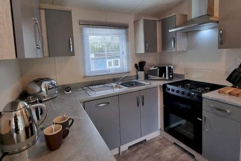 2 bedroom lodge for sale, Lodge 82, Gilfachrheda SA45