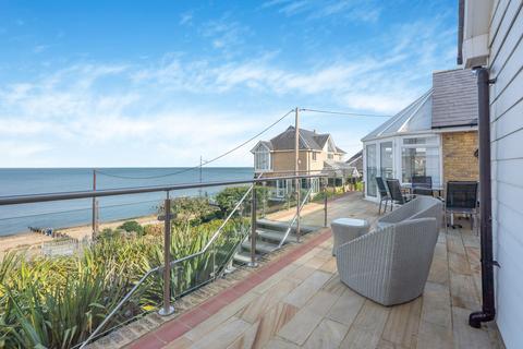 3 bedroom detached bungalow for sale - Admiralty Walk, Whitstable, CT5